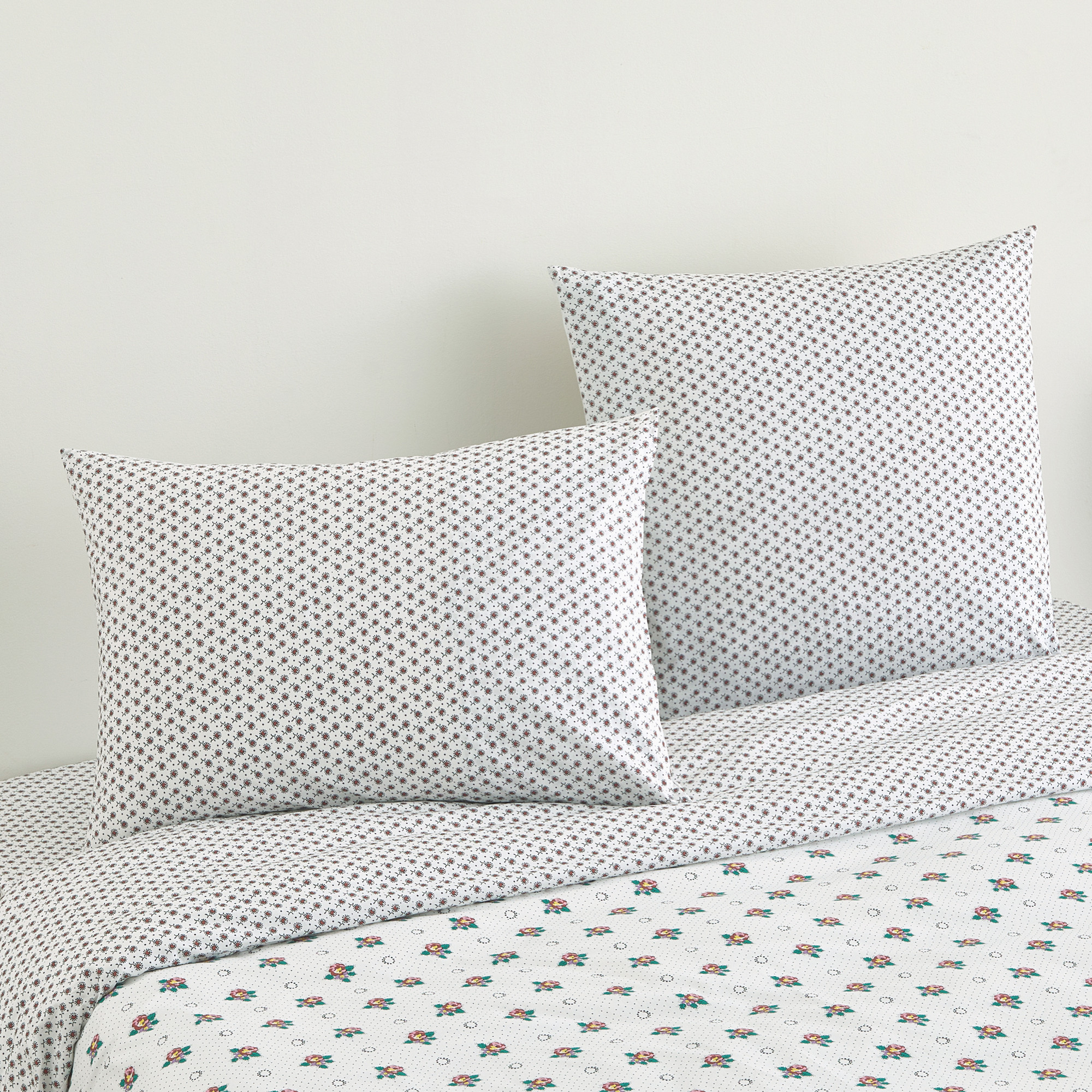 Taie d'oreillerPompadour blanc