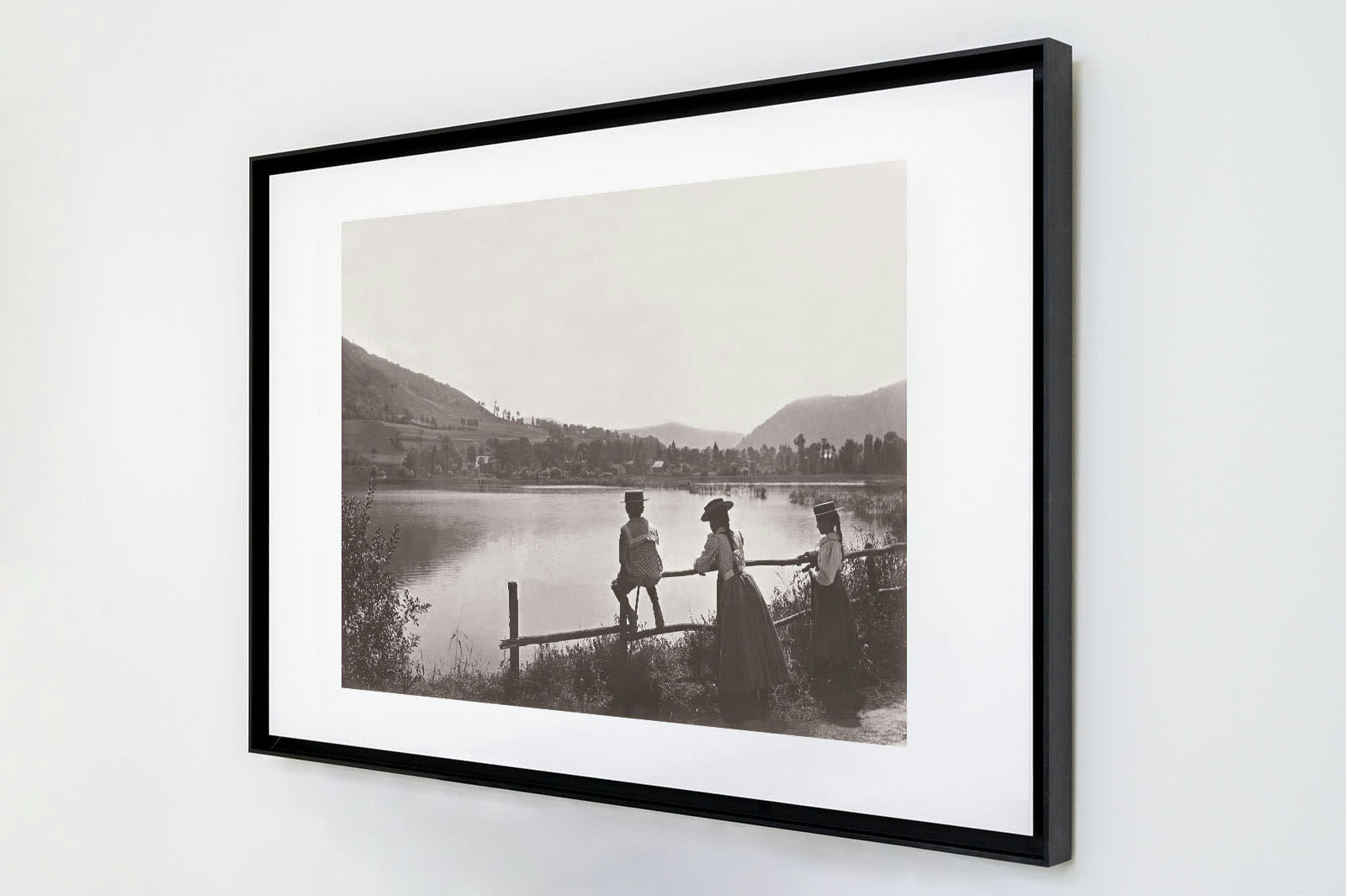 CAMPAGNE - Photo ancienne noir et blanc campagne n°12 cadre noir 60x90cm