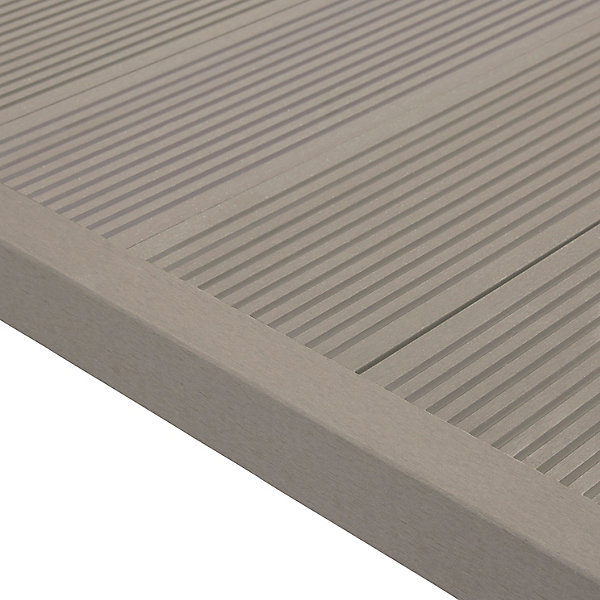 Finition L lame de terrasse Neva composite taupe L.220 cm
