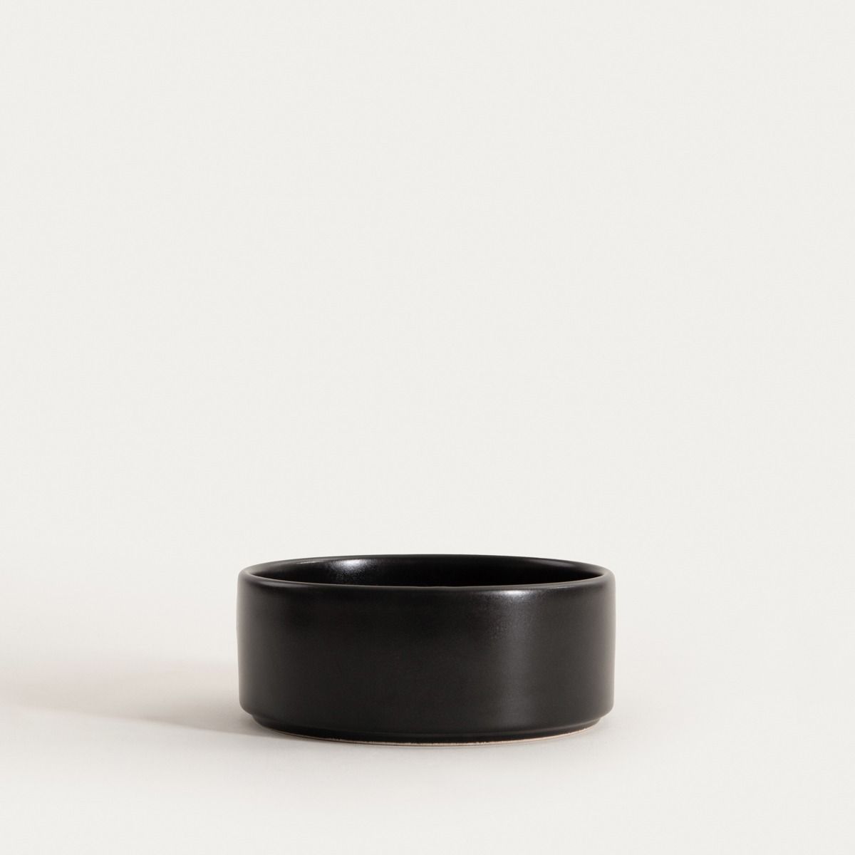 Miska FAMELIO czarna 14 cm
