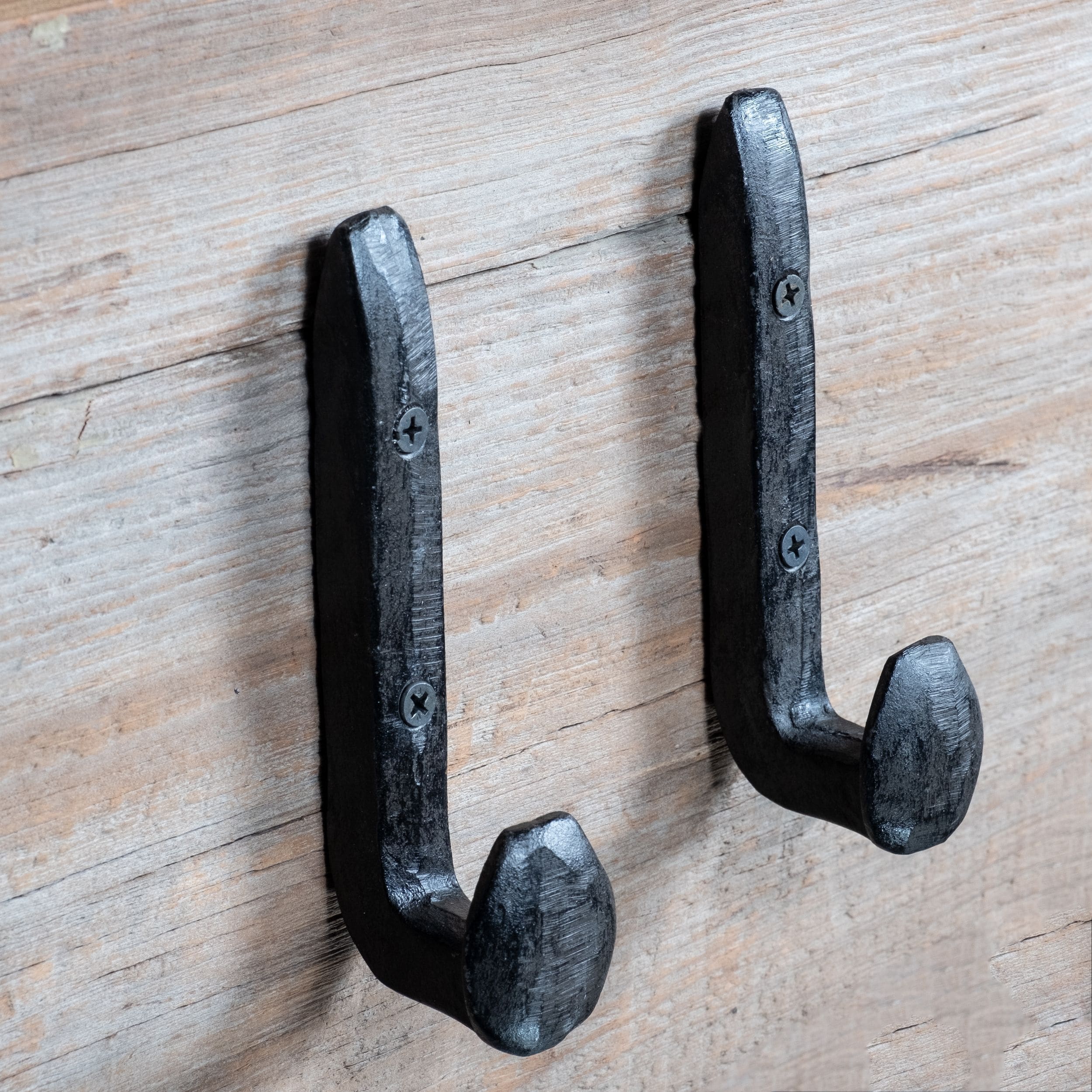 Rustic State Puntal Cast Iron Wall Hook
