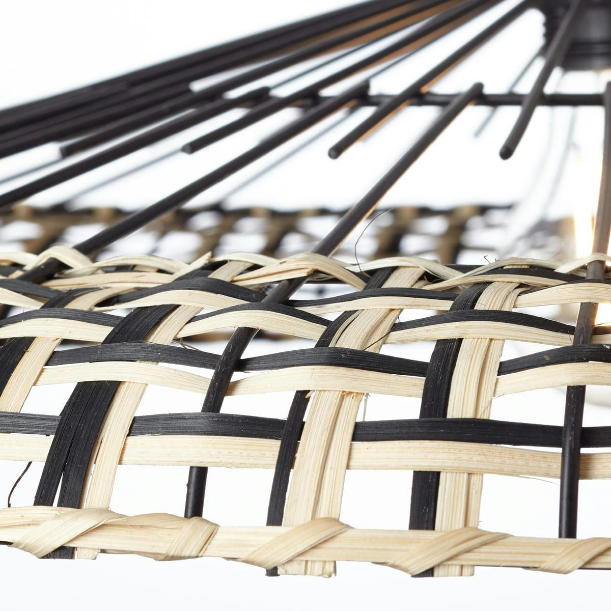 FIXI - Suspension en métal noir