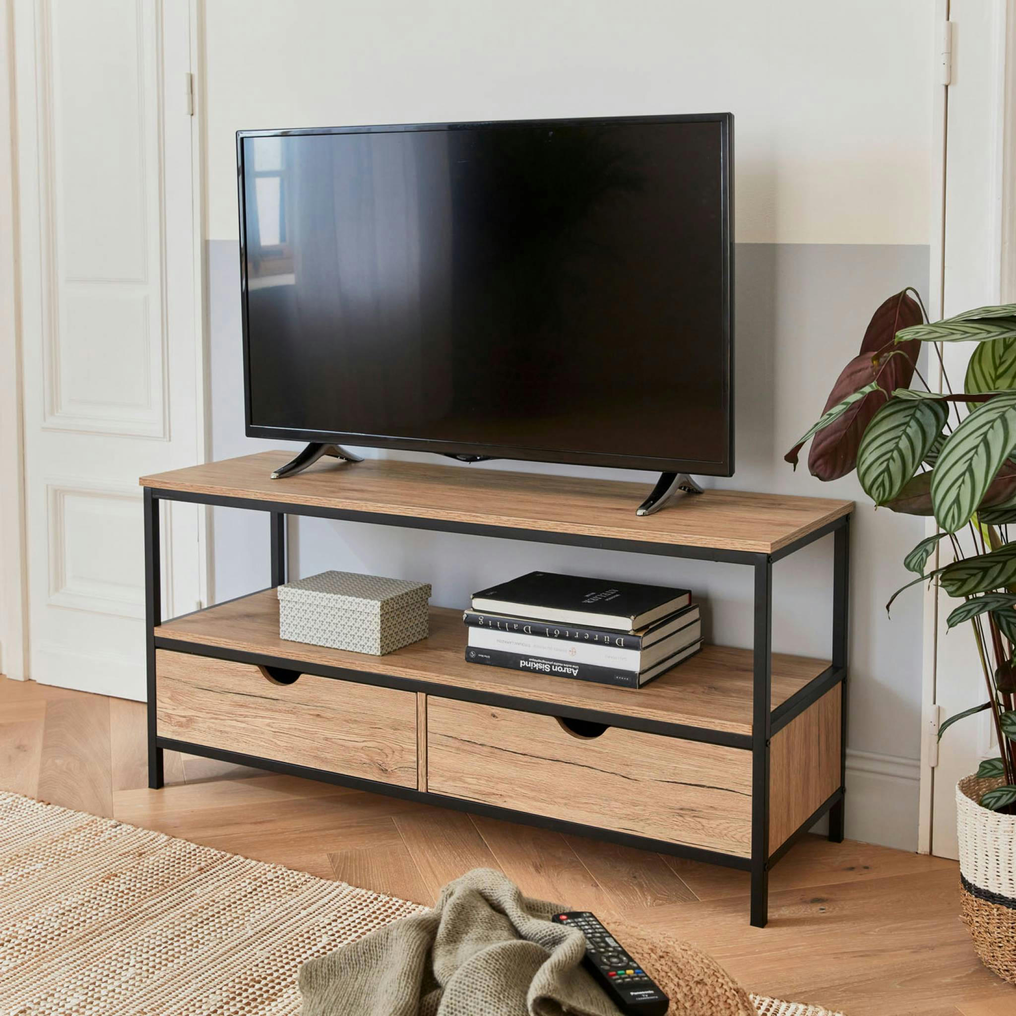 LOFT - Meuble tv en décor bois et métal 120x39x57cm