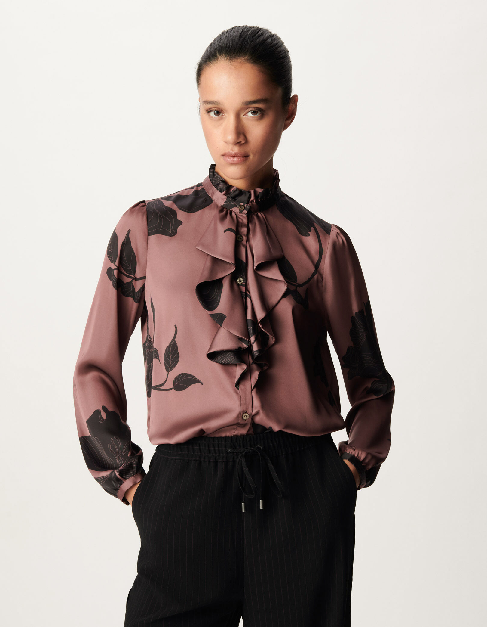 Chemise bordeaux à jabot imprimé maxi floral Femme