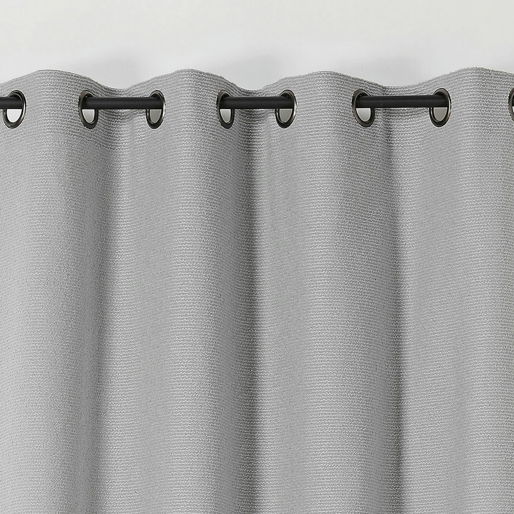 - Rideau à l'aspect texturé en bouclette coton gris clair 140x260 cm