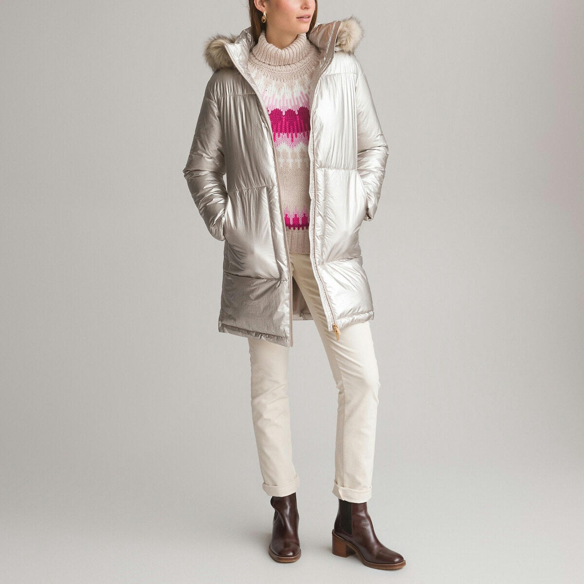 Doudoune mi-longue, capuche amovible, plein hiver