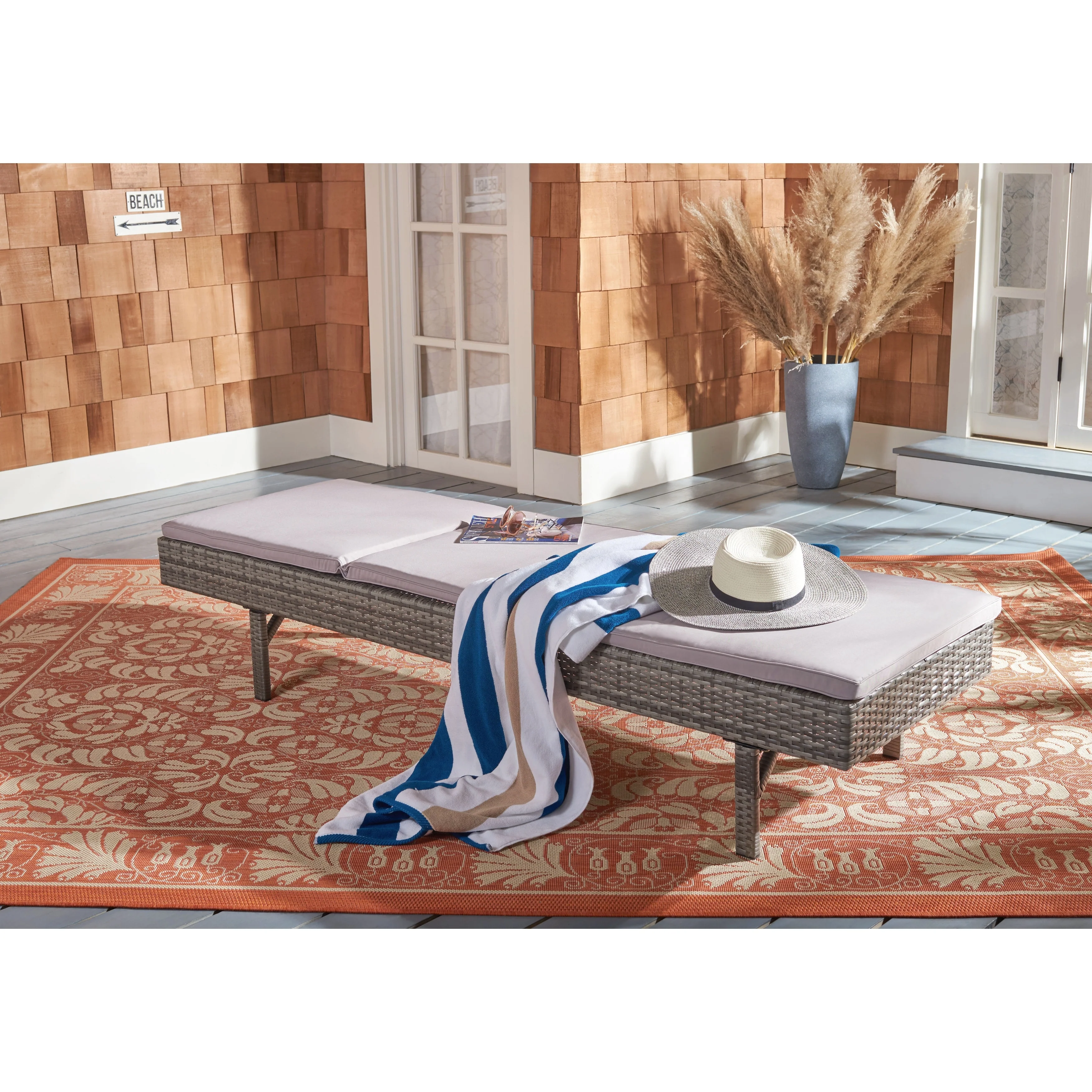 SAFAVIEH Outdoor Cam Sun Lounger with Cushion - 25W x 77D x 41H