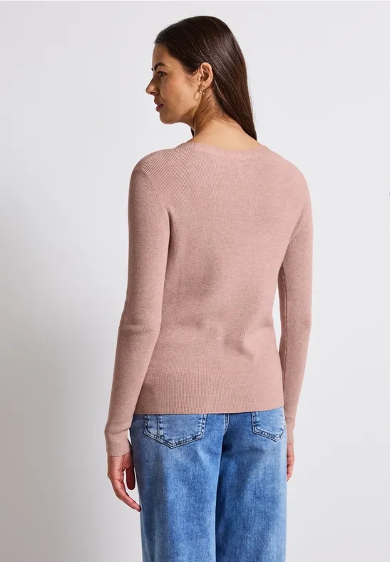 Basic V-Neck Pullover