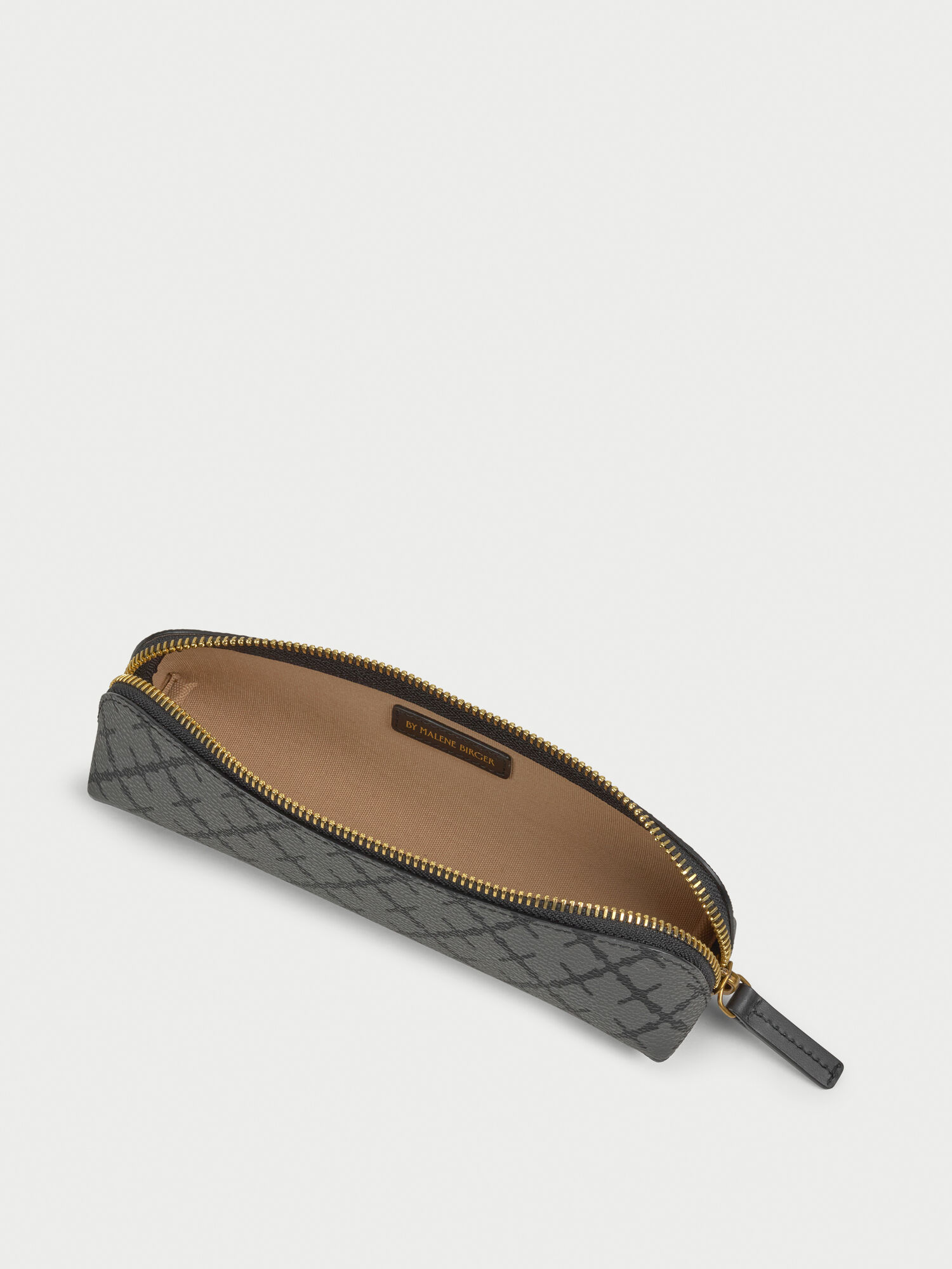 Ivy Pen penalhus