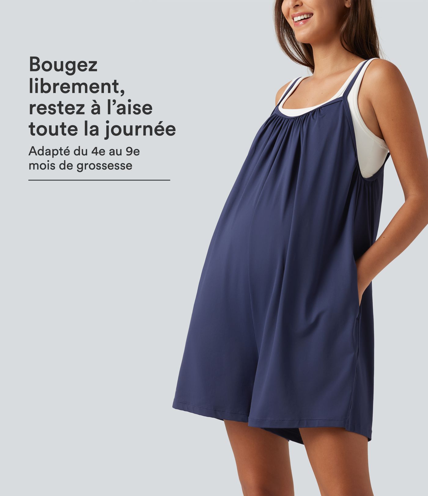 Combishort de maternité uni à bretelles fines , jambes larges et poches