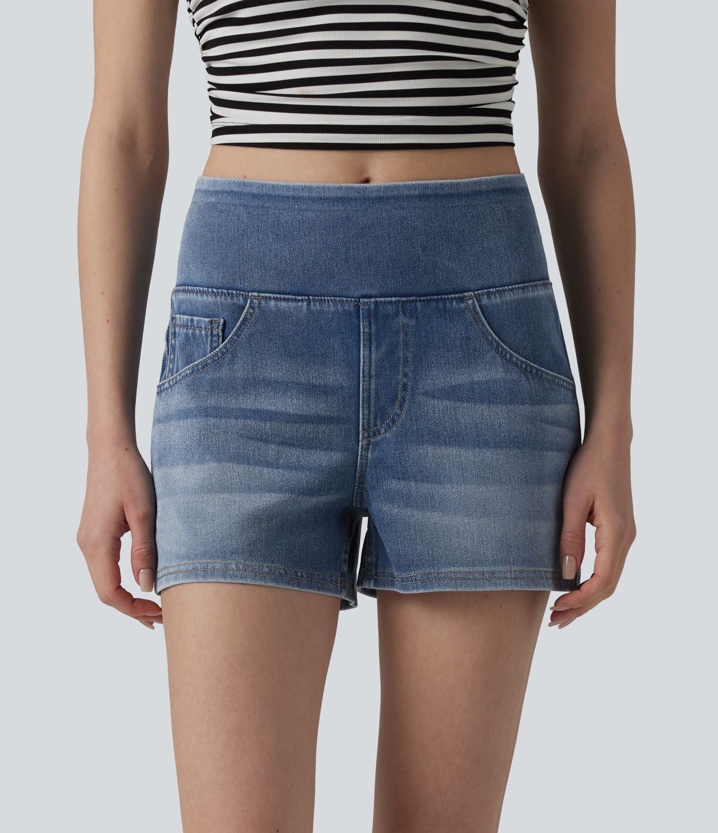 Halara Flex™ Short décontracté en denim lyocell délavé taille mi-haute drapé 9 cm avec poches