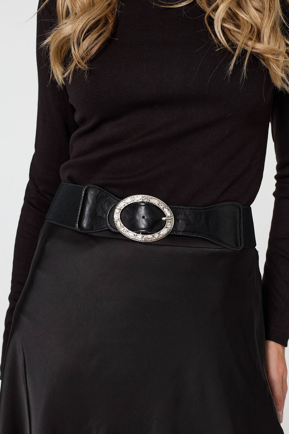 Izabel London Diamante Embellished Buckle Belt