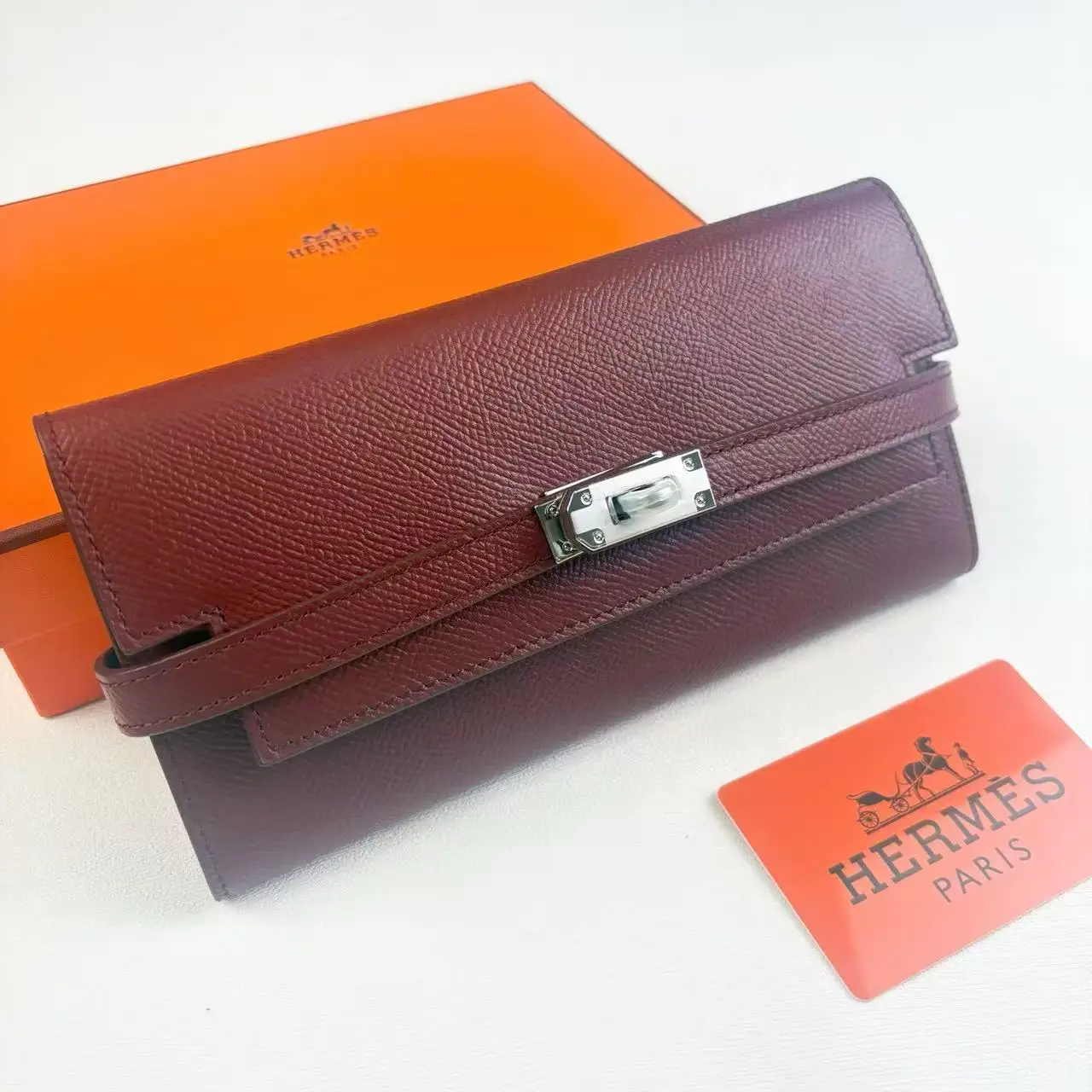 Hermes Kelly Classique To Go wallet