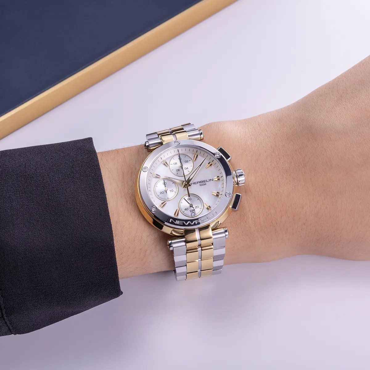 NEWPORT – CHRONOGRAPHE LADY – BICOLORE