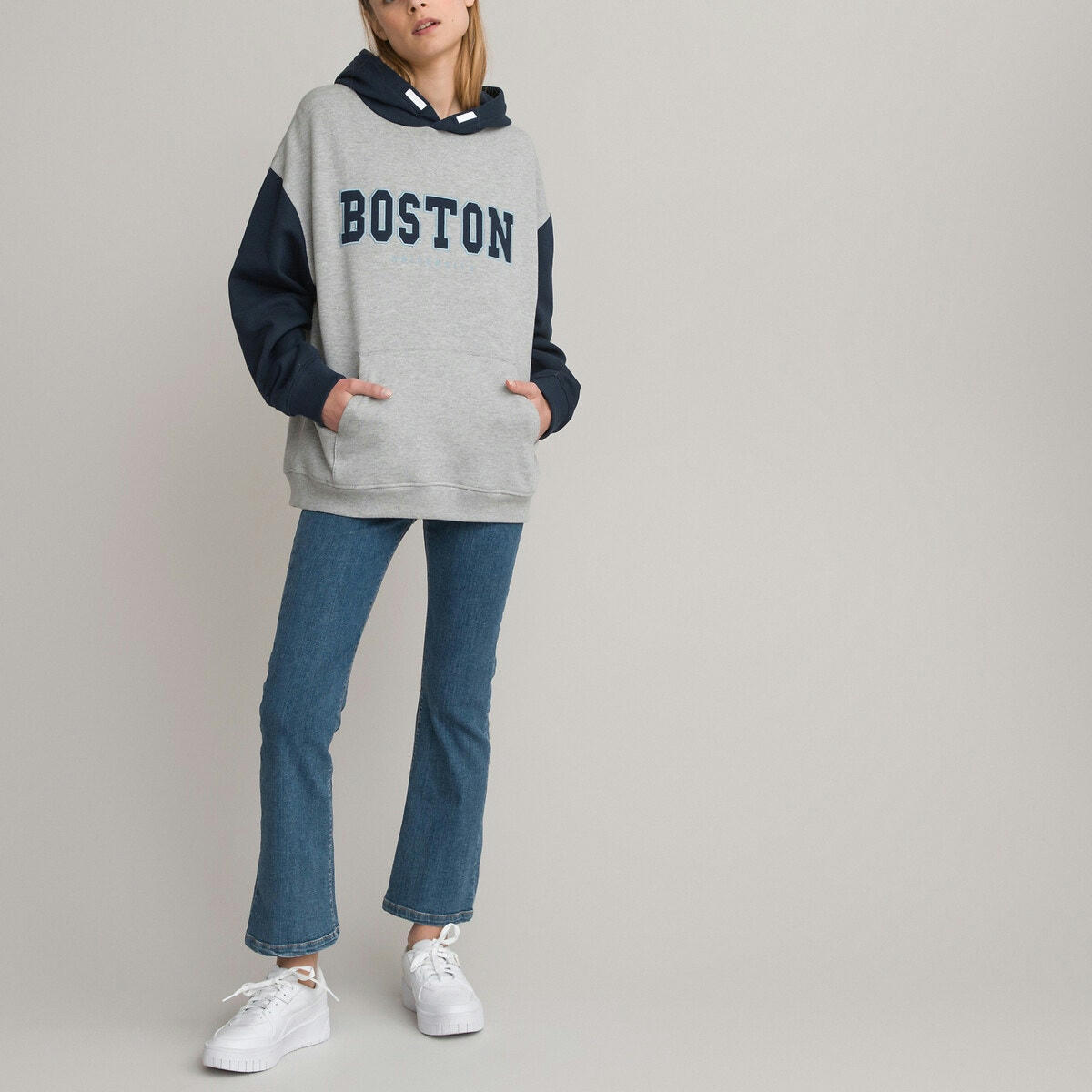 Sweat oversize à capuche, brodé Boston devant