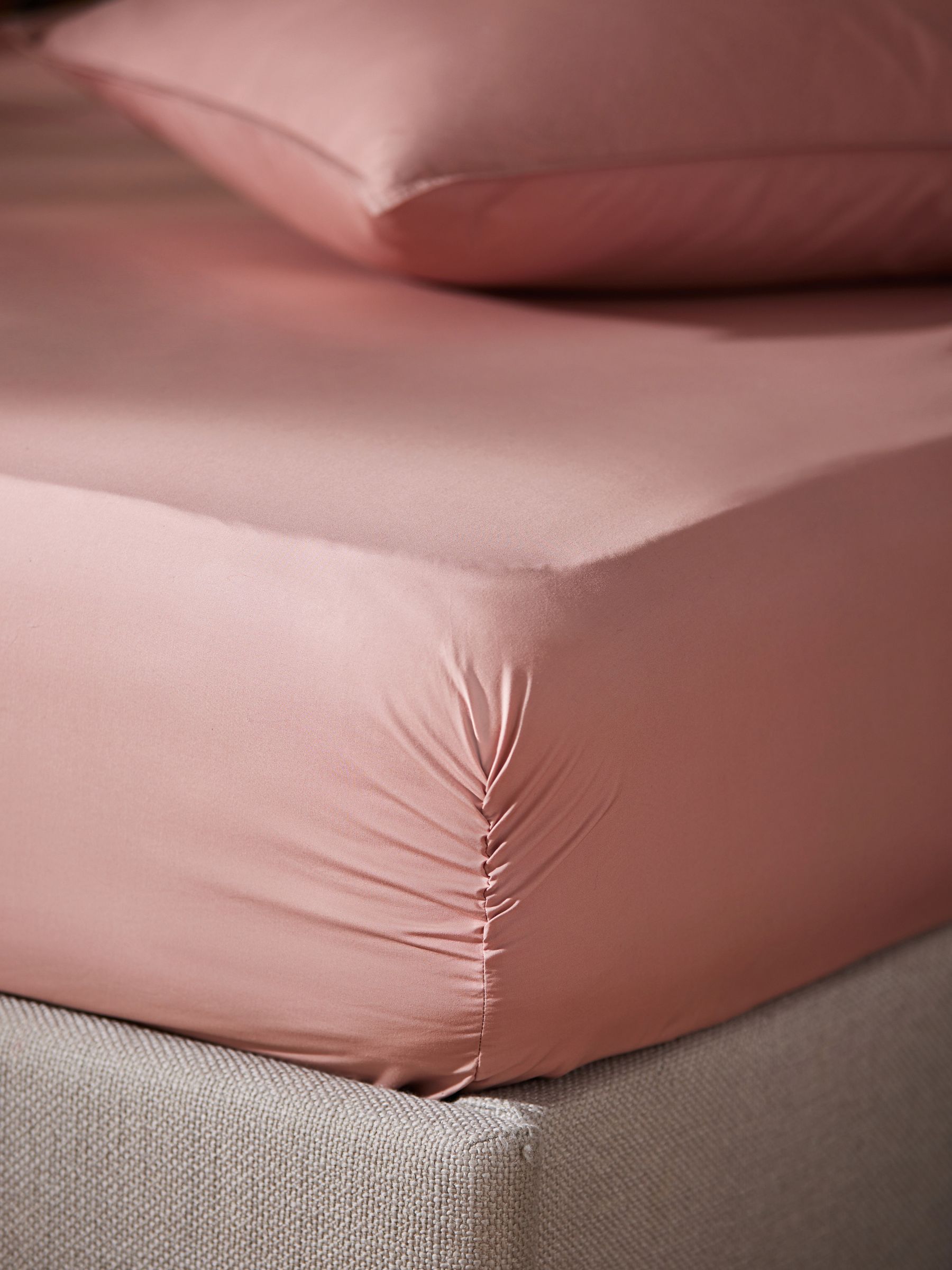 Cosy Washed Cotton Extra Deep Fitted Sheet in Dusty Rose