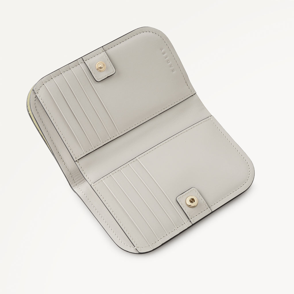 Keswick Mews - Medium Bifold Purse