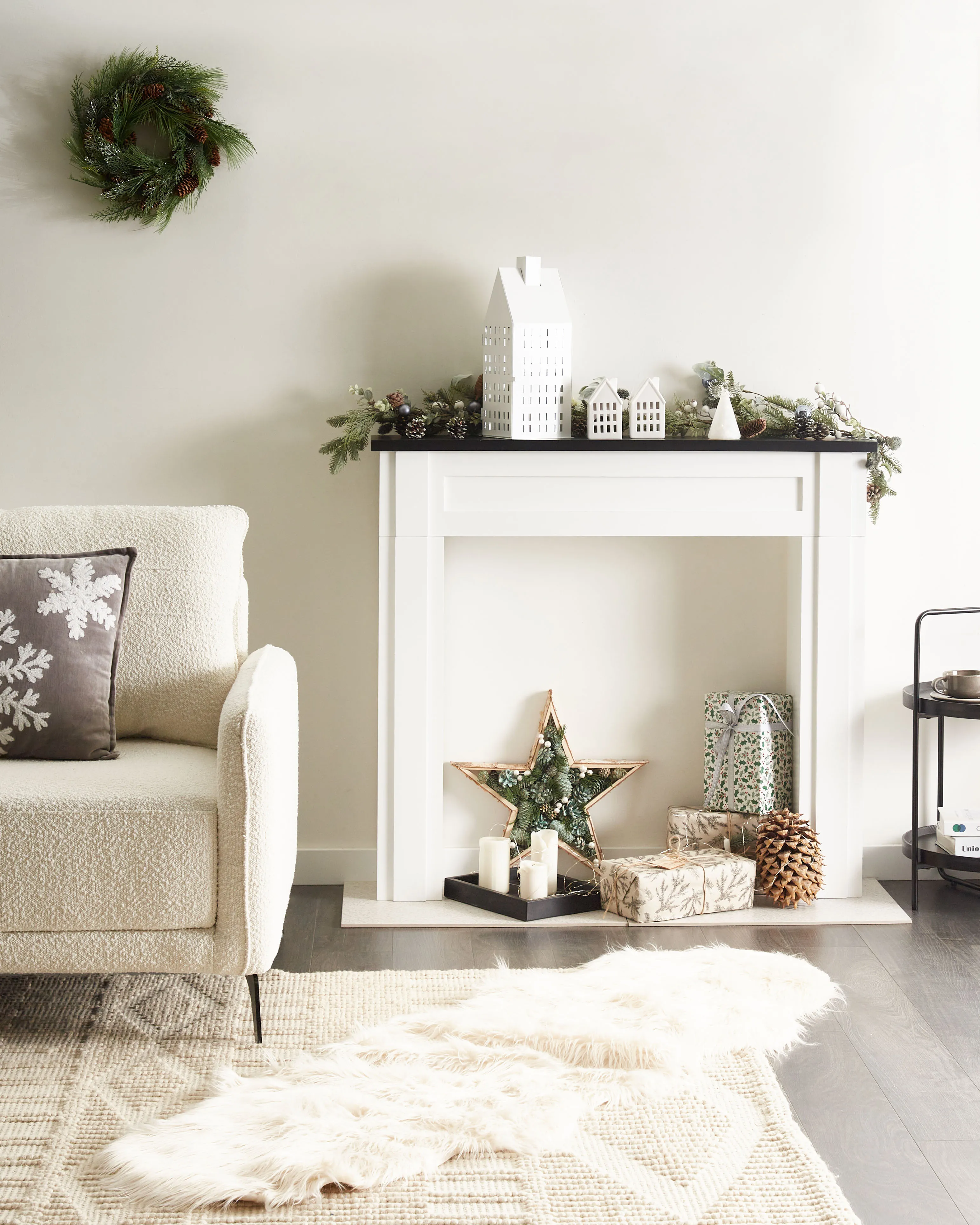 Fireplace Mantel BAUDIN White