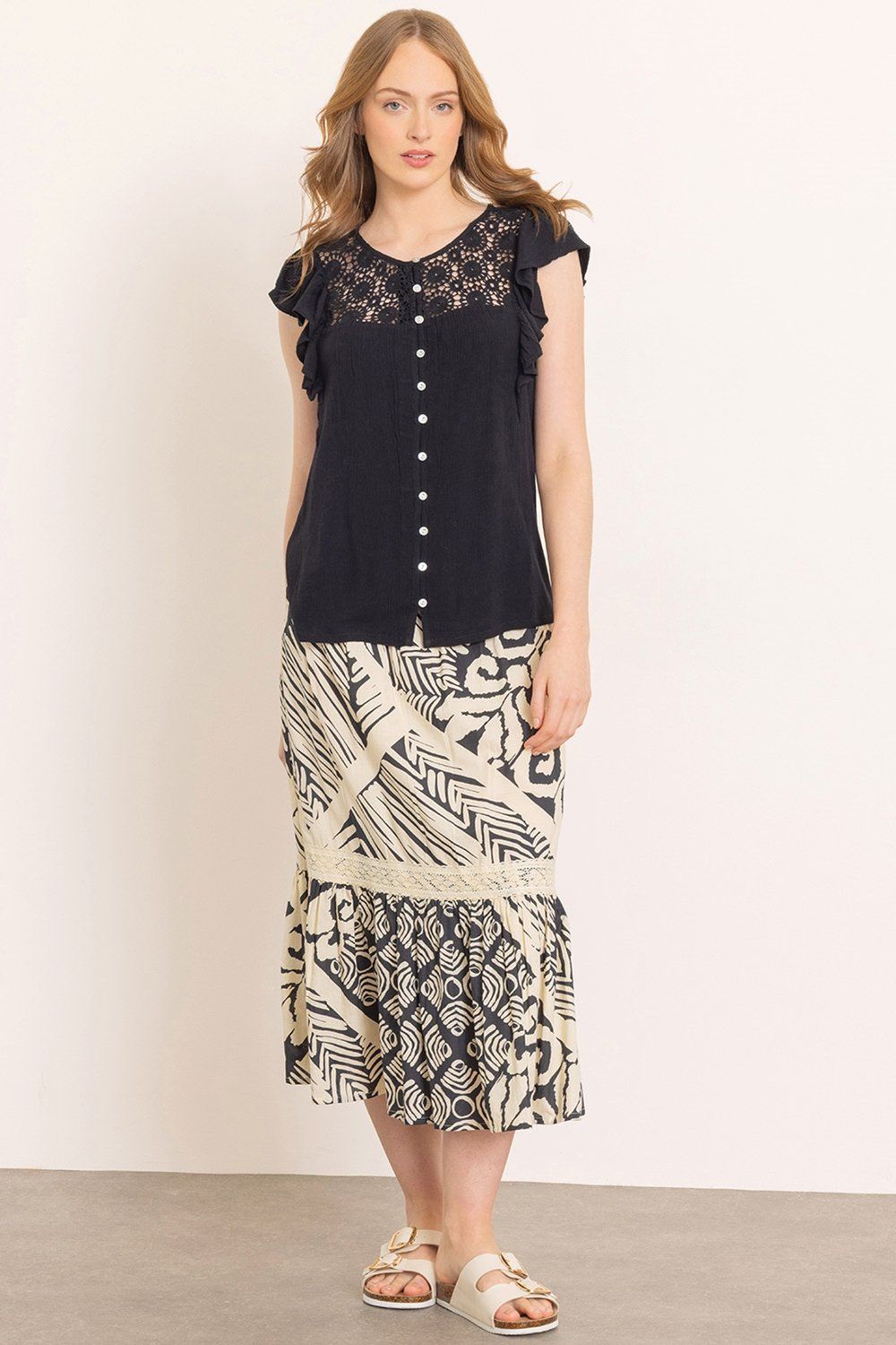 Klass. Short Sleeve lace Trim Blouse