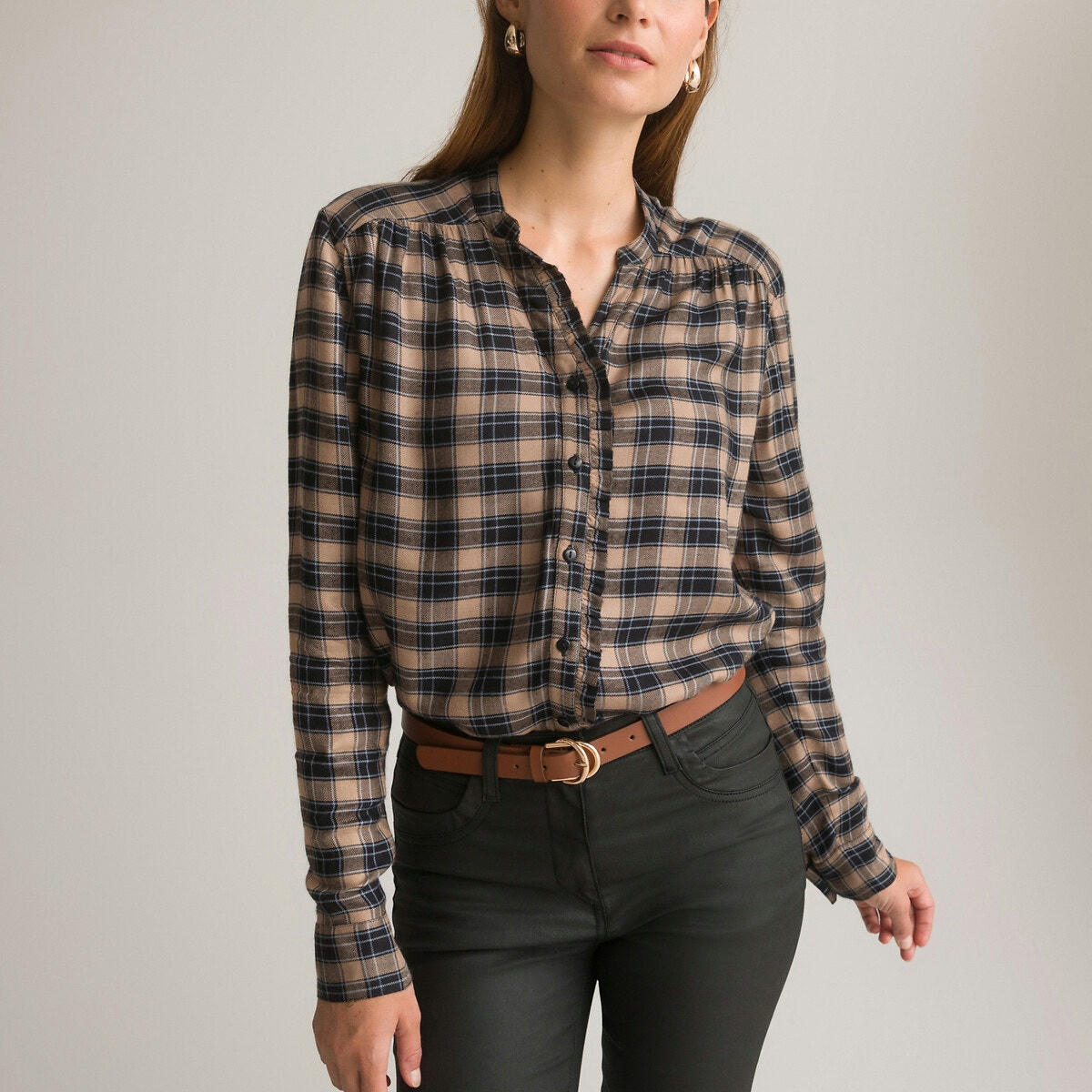 Blouse à carreaux, col rond