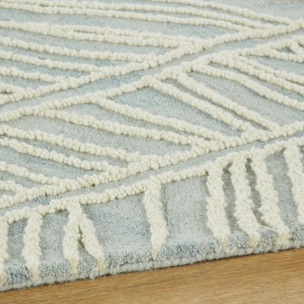 MANDRIER - Tapis tufté imprimé végétal bleu et écru 140x200