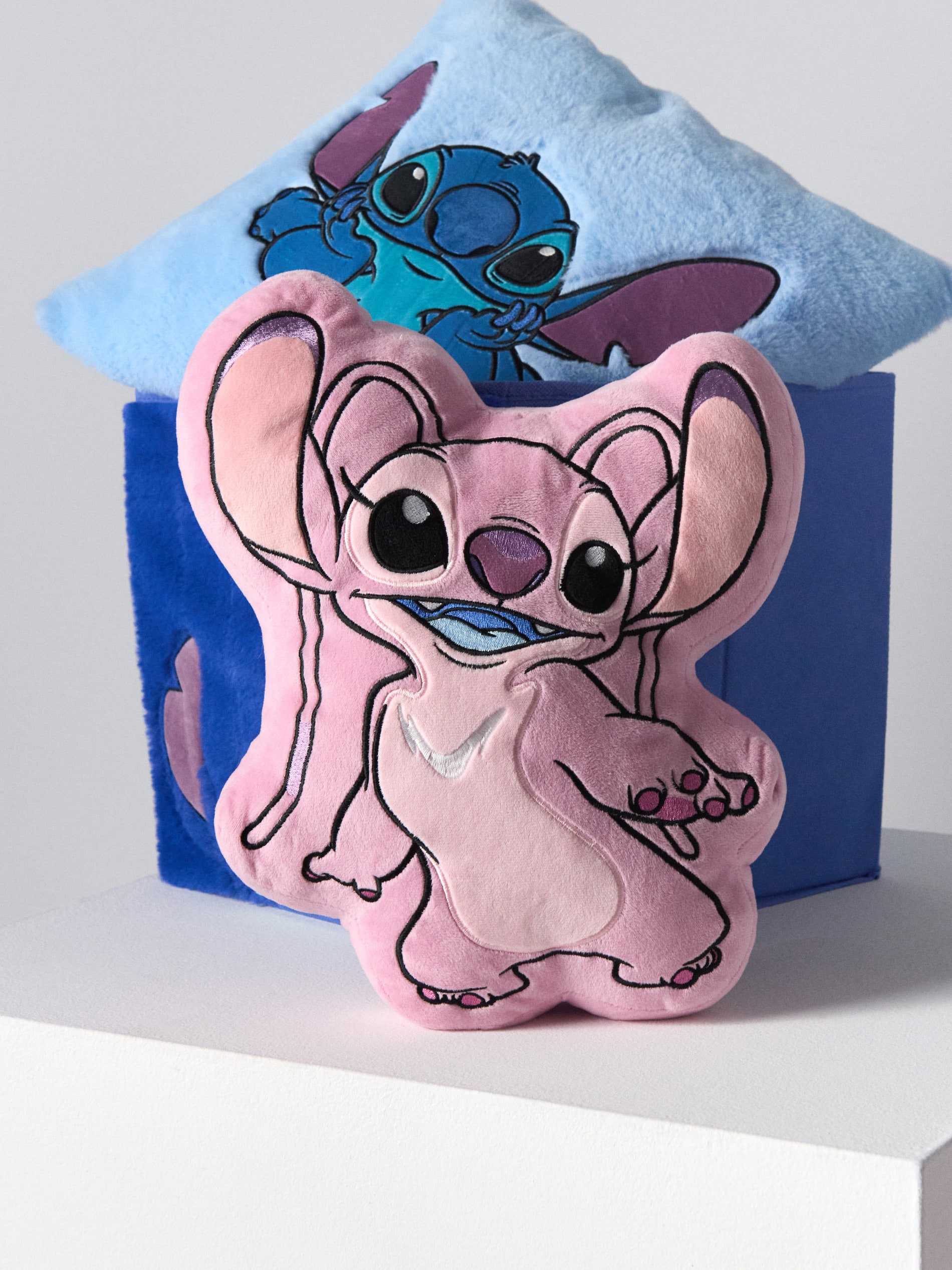 Poduszka dekoracyjna Stitch