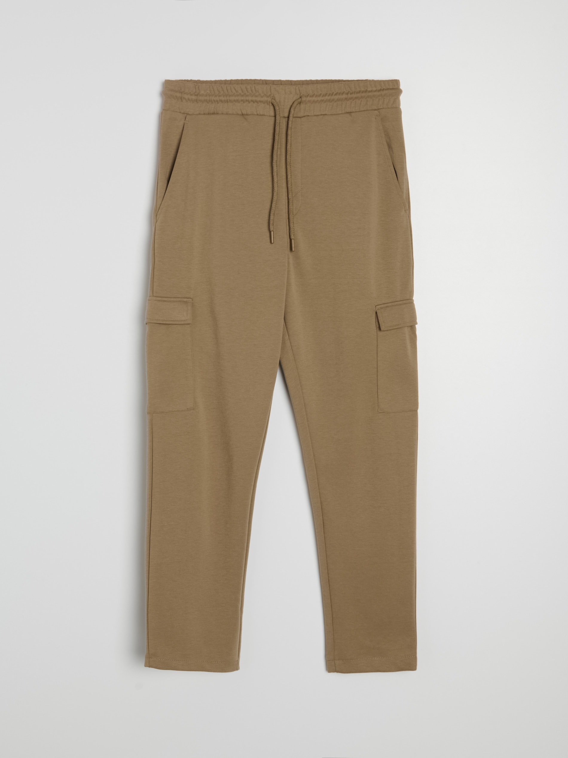 Spodnie dresowe cargo slim