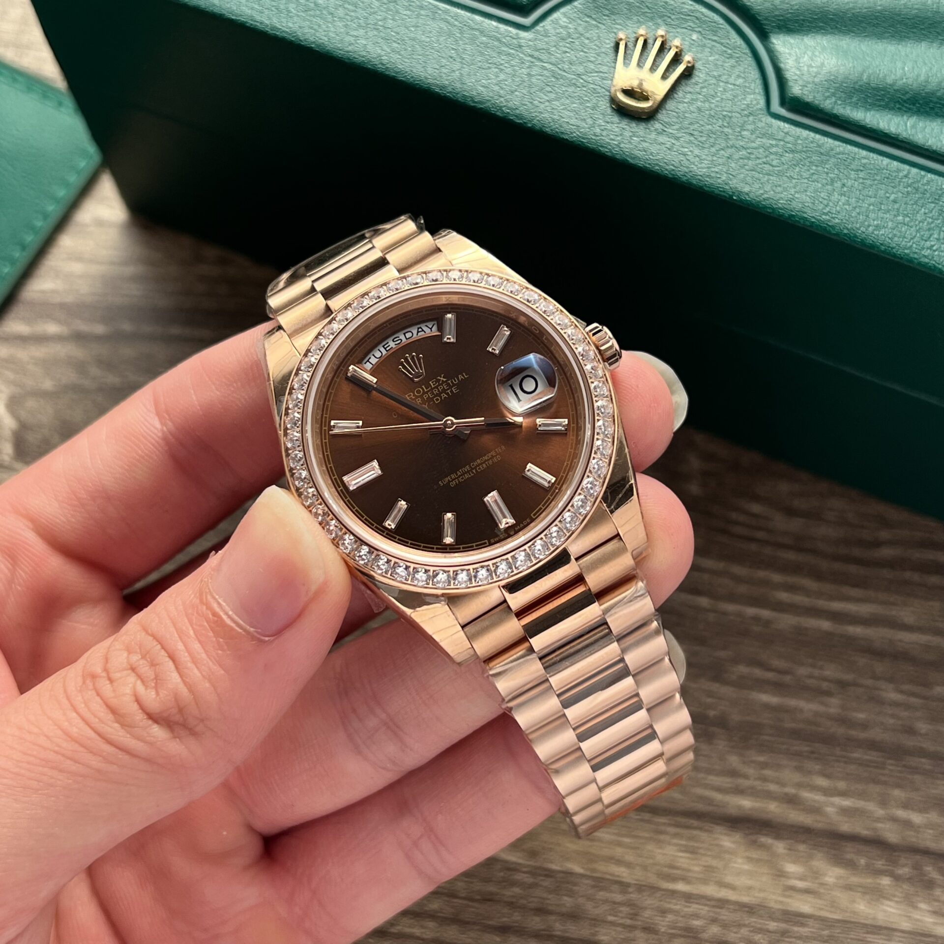 Rolex Day-Date 228235 RG Plated Chocolate Dial CZ Diamonds 40mm EWF Replica