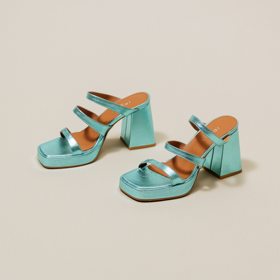 Mules à brides et bouts carrésen cuir metallisé turquoise | DONZELLE