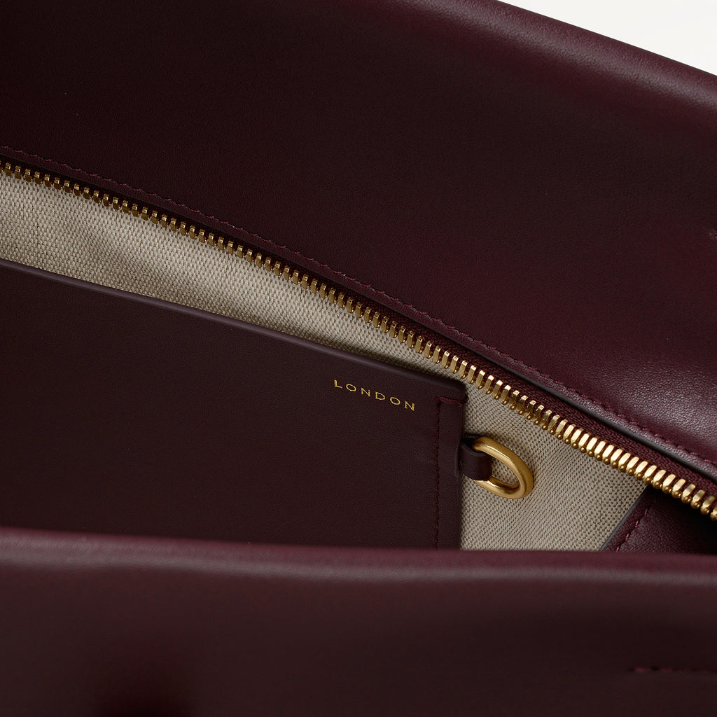 The Christina - Large Ziptop Shoulder