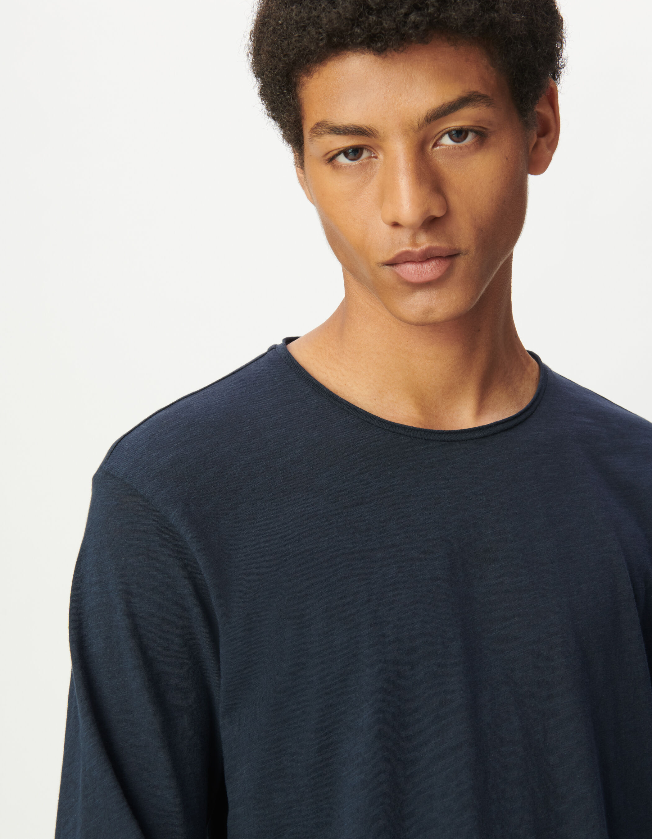 T-shirt L'Essentiel blanc col rond à manches longues Homme