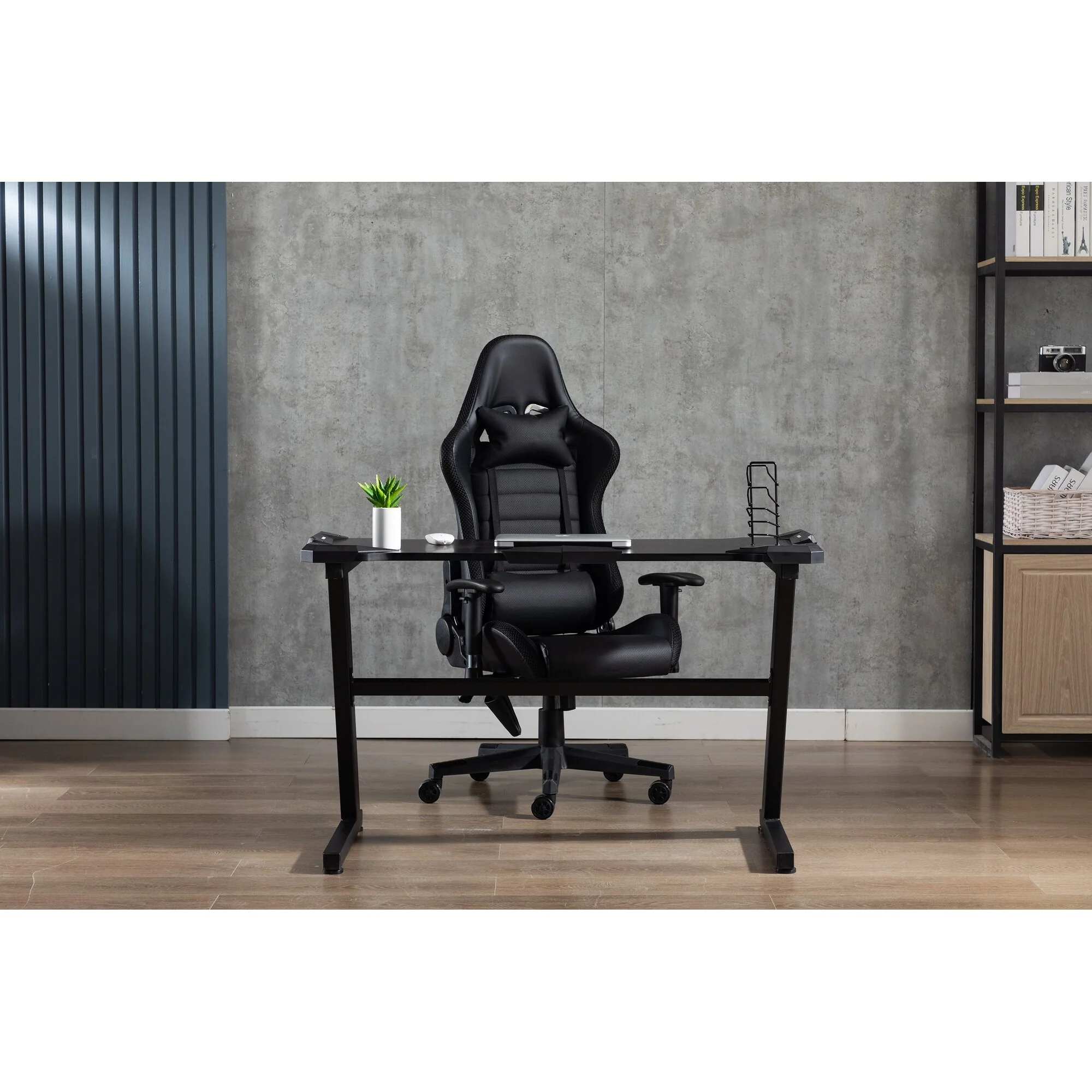 Quico Gaming Desk, Carbon Fiber Top and Z-shaped Iron Legs