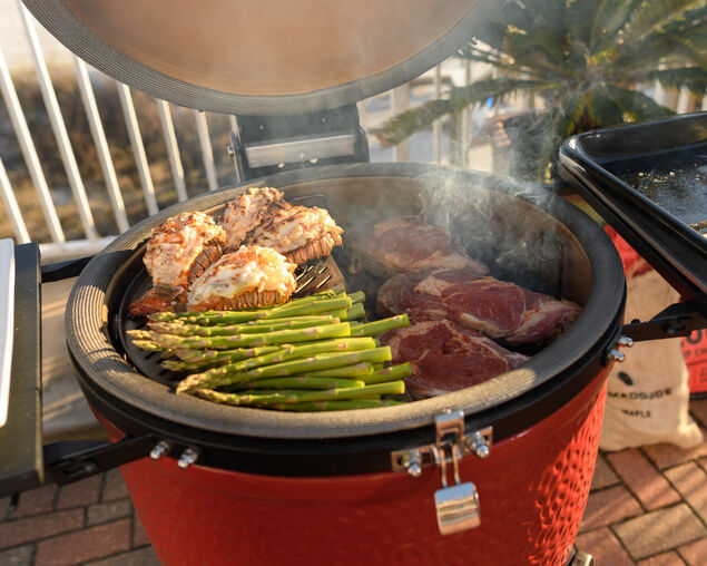 Kamado Joe Classic Joe BBQ On Cart - Series III