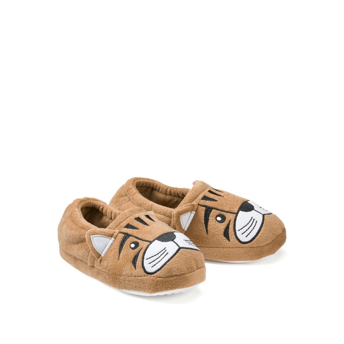 Chaussons brodés à enfiler
