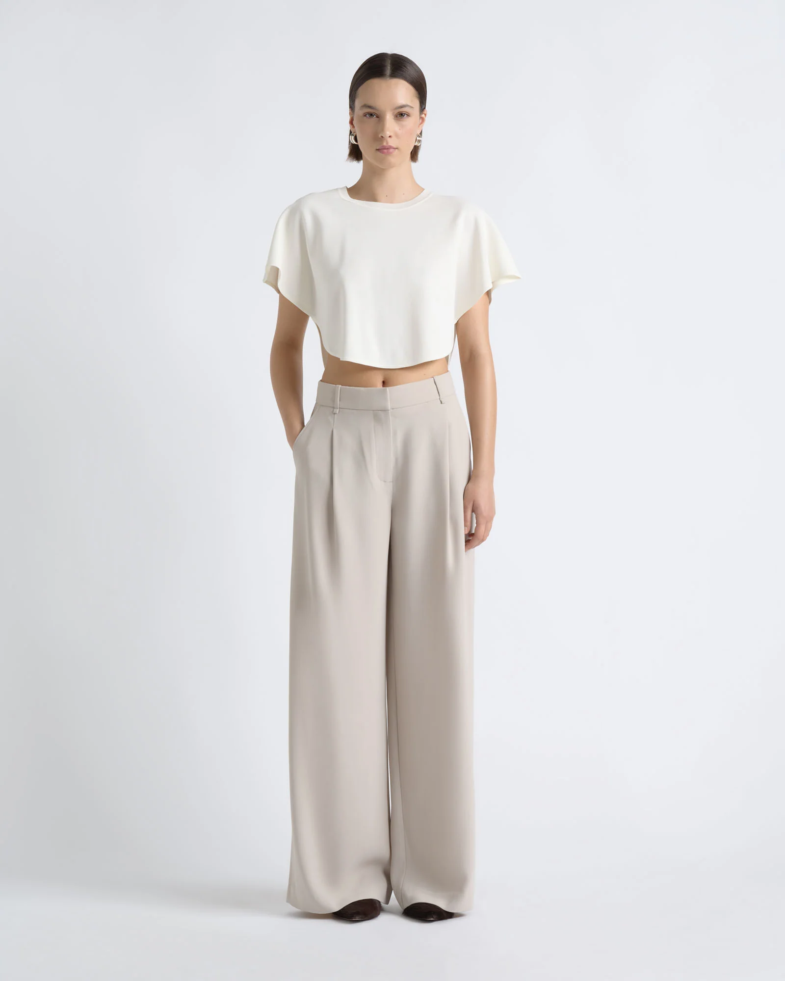 Round Hem Knit