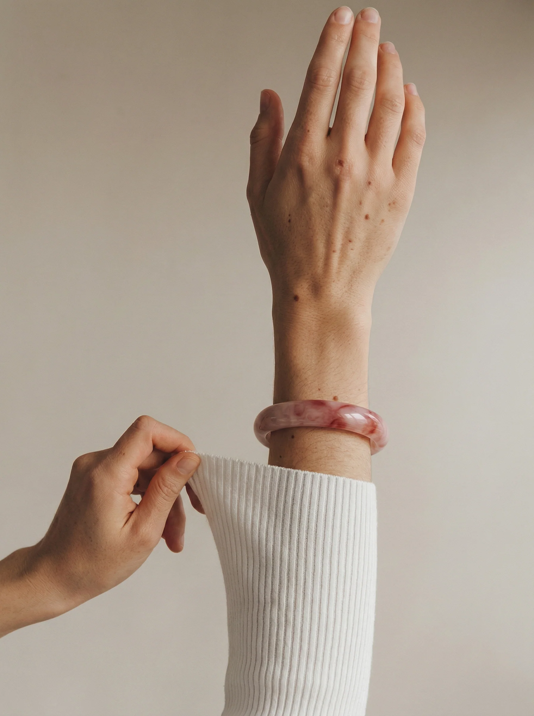 Peach Blossom — Pink Jade Stone Bangle