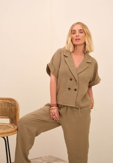 Womens Camel Button Revere Shirt