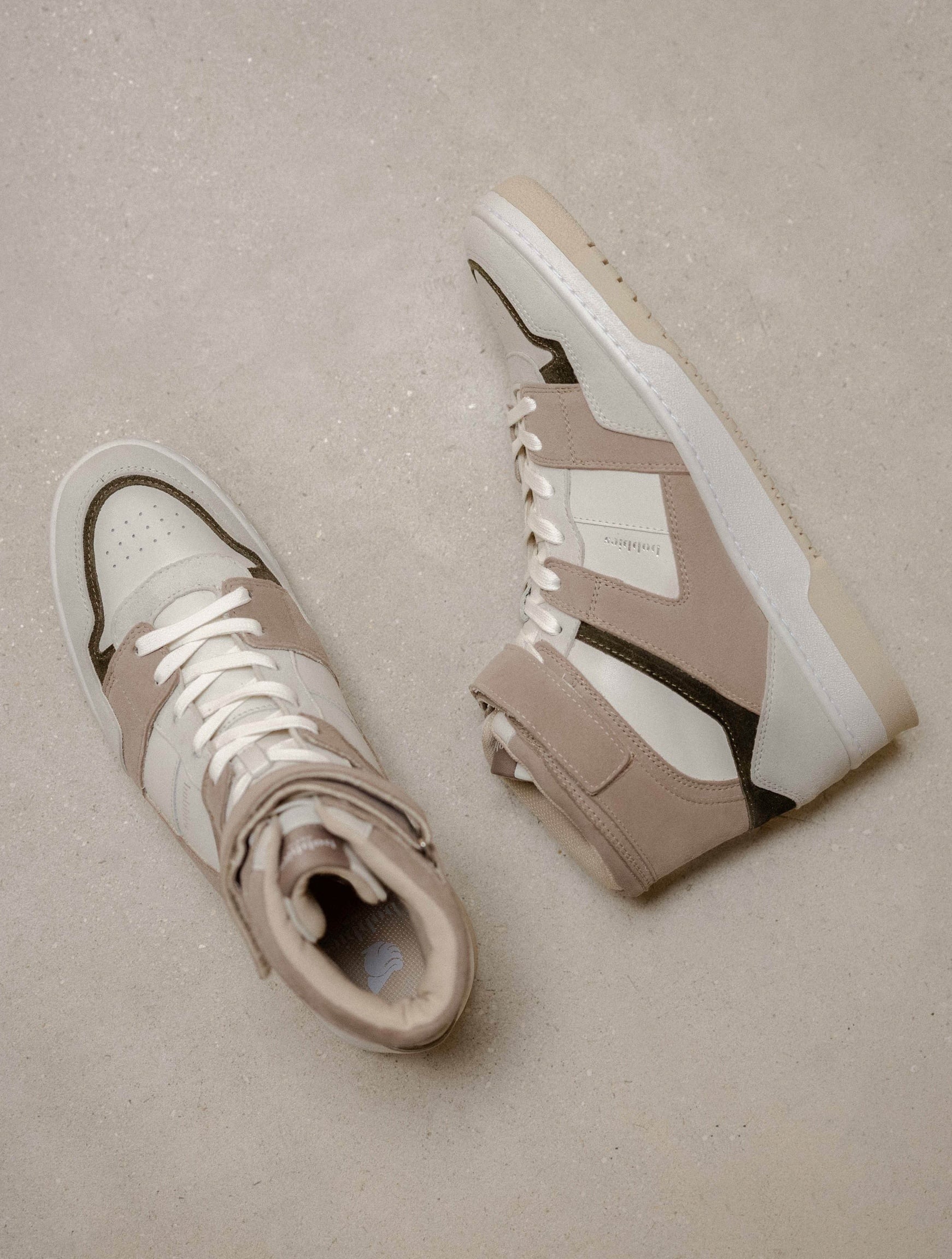 Larry Blanc Cassé & Taupe Lin
