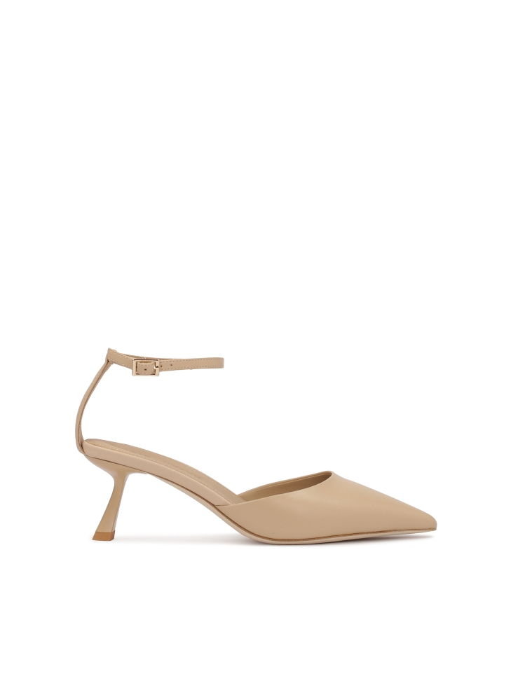 Semi-open pumps in beige grain leather