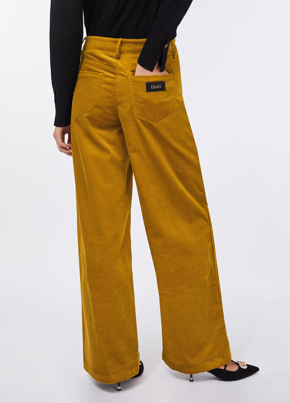 Pantaloni in velluto