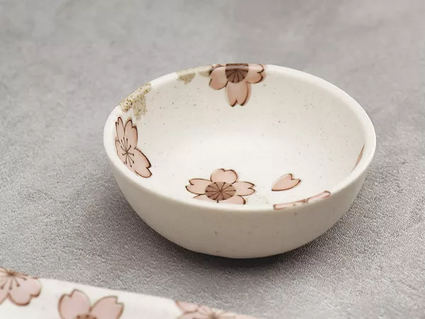 Zestaw do sushi dla 2 osób (4 el.) z pałeczkami Tokyo Design Studio - Sakura White 33758
