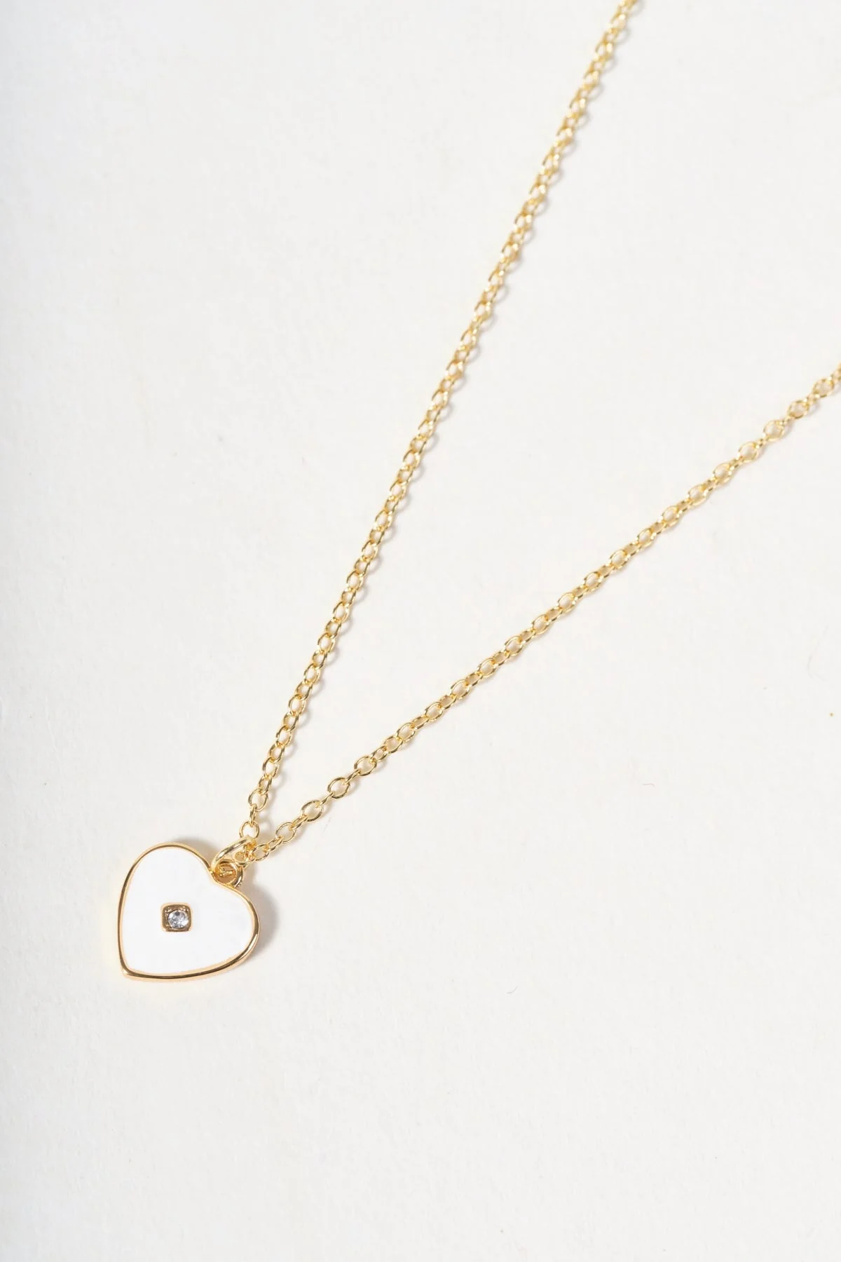 Dainty White Heart Pendent Necklace