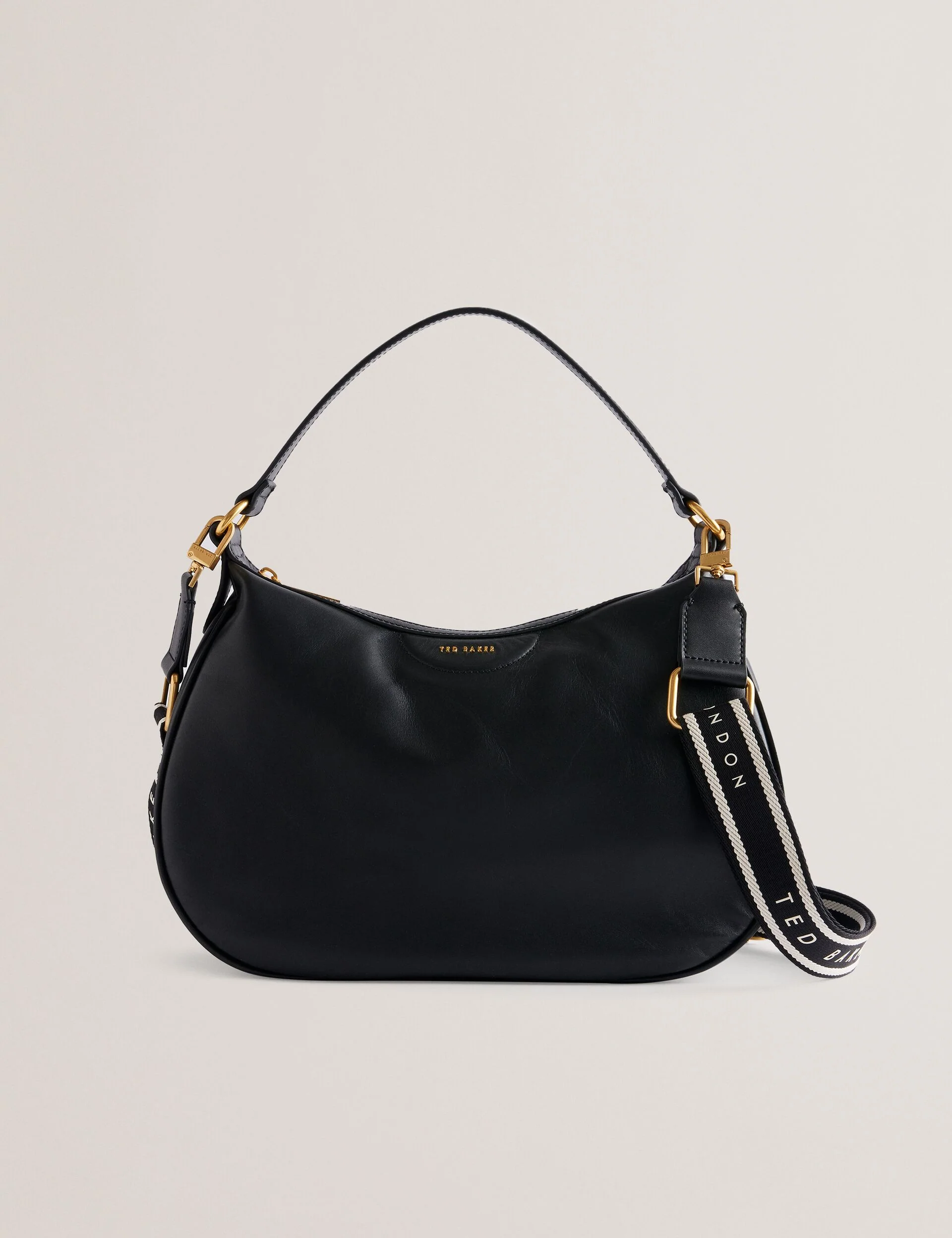 ESIAH | BLACK