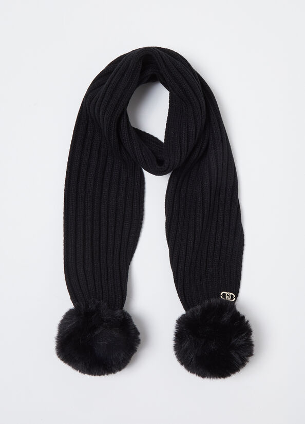 Sciarpa con pon pon