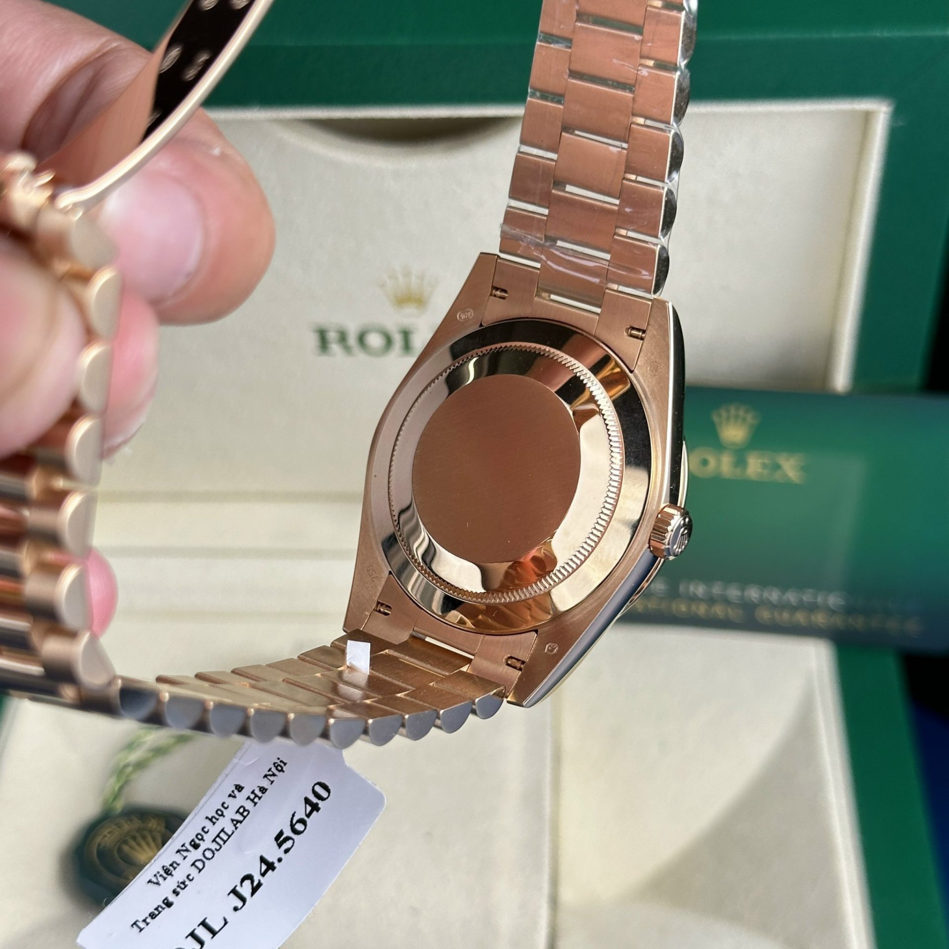 Rolex Day-Date 228235 RG Plated Eisenkiesel Dial CZ Diamonds 40mm Super Clone