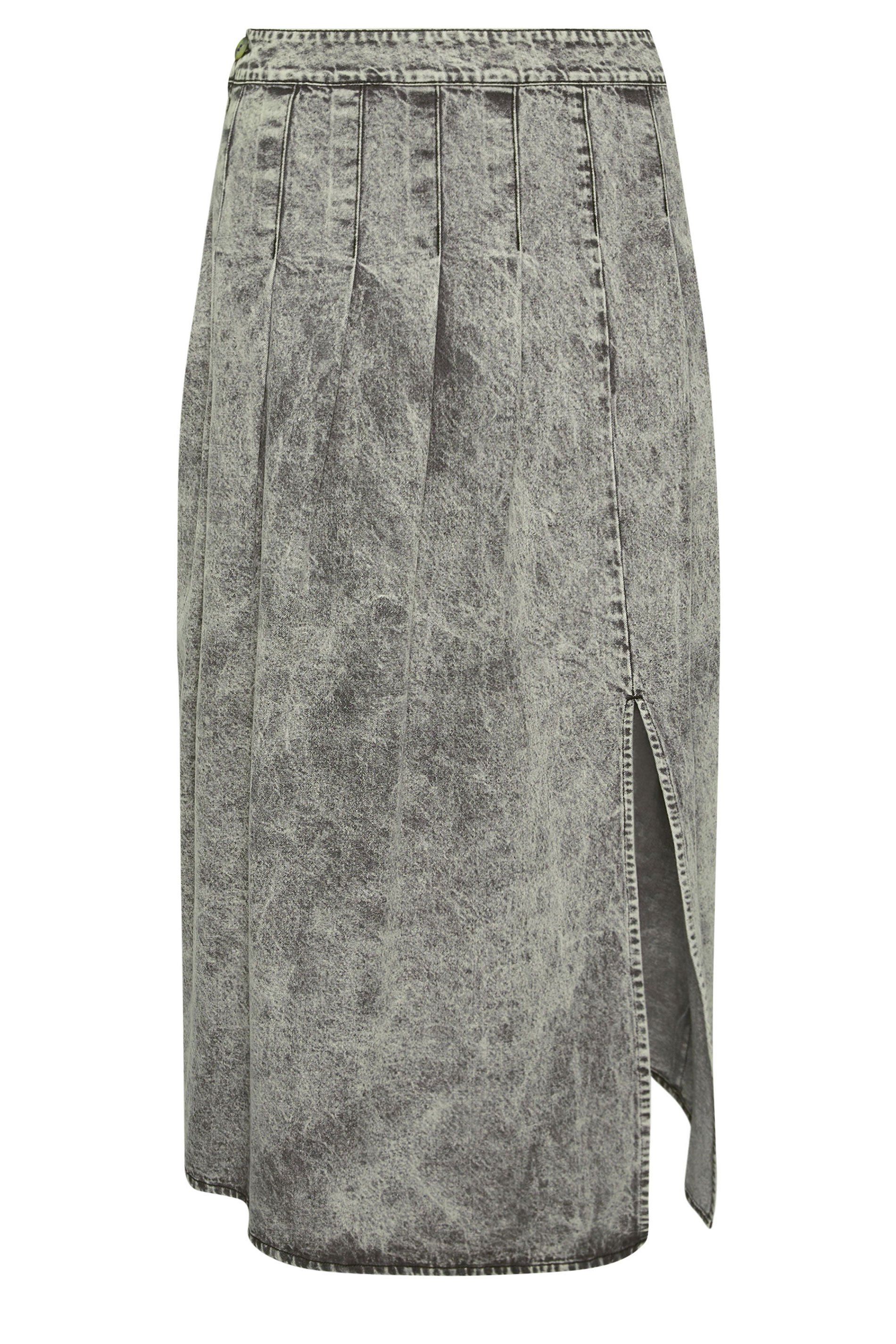 PixieGirl Petite Pleated Denim Skirt