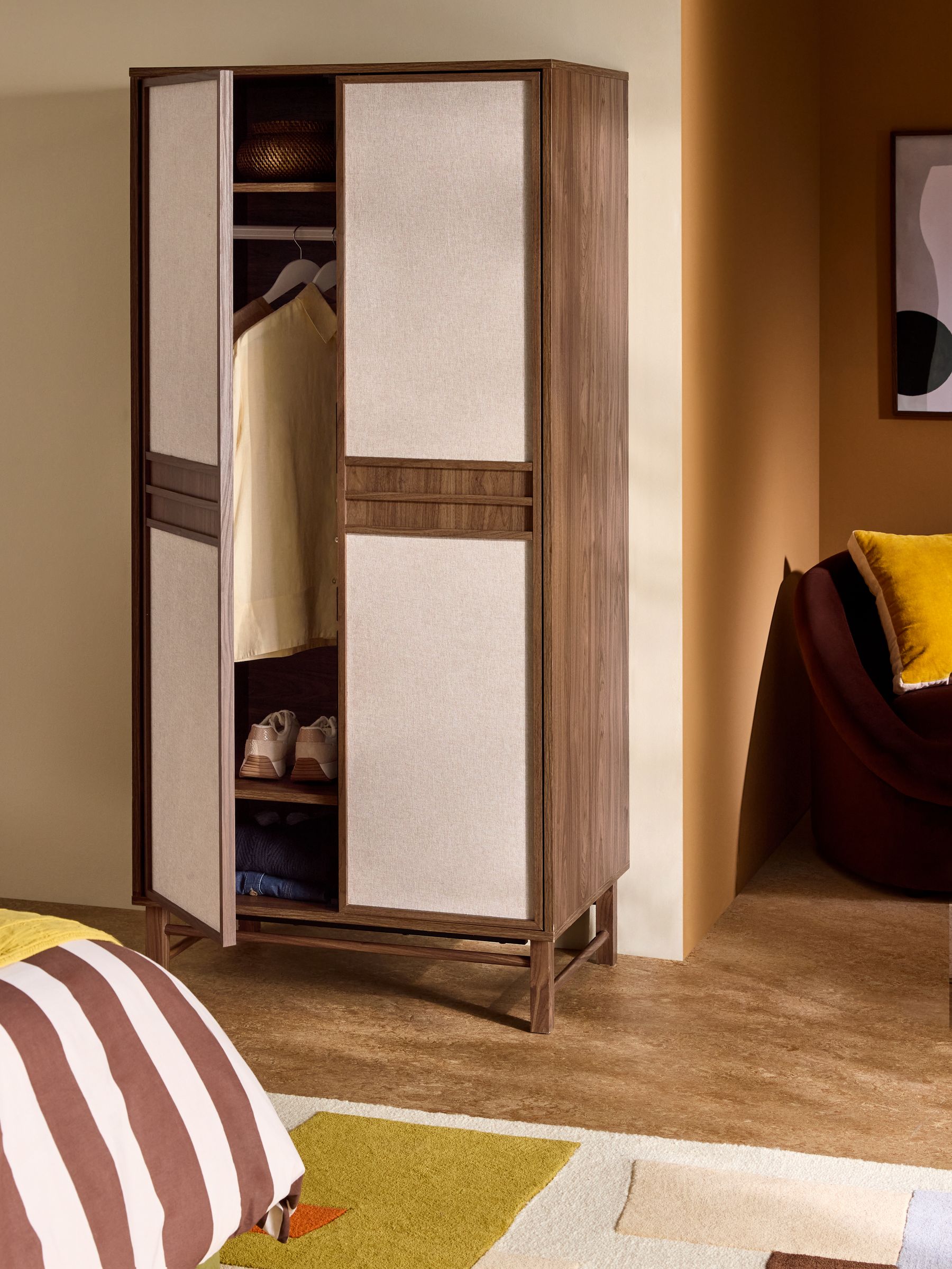 Almelo Double Wardrobe in Dark Wood Effect