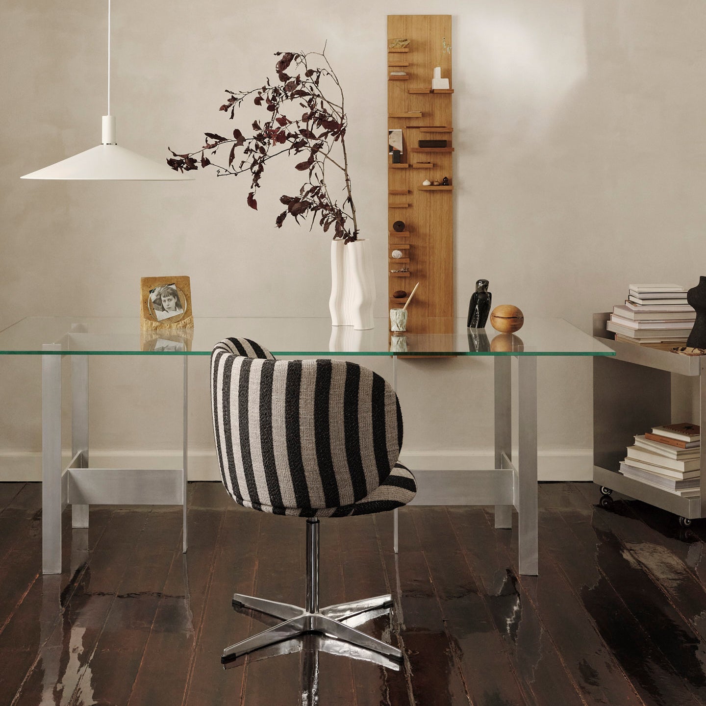Ferm Living Parade Wandplank - H 140 cm - Oiled Oak