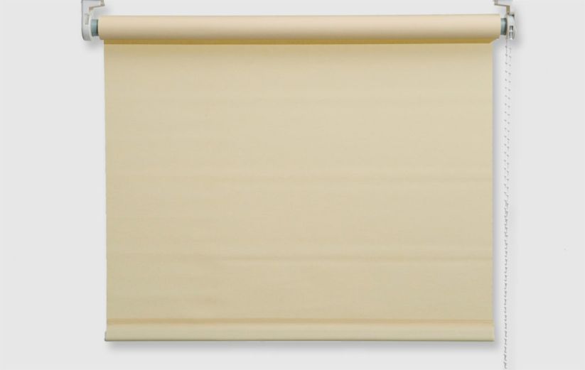 Kettenzugrollo beige
