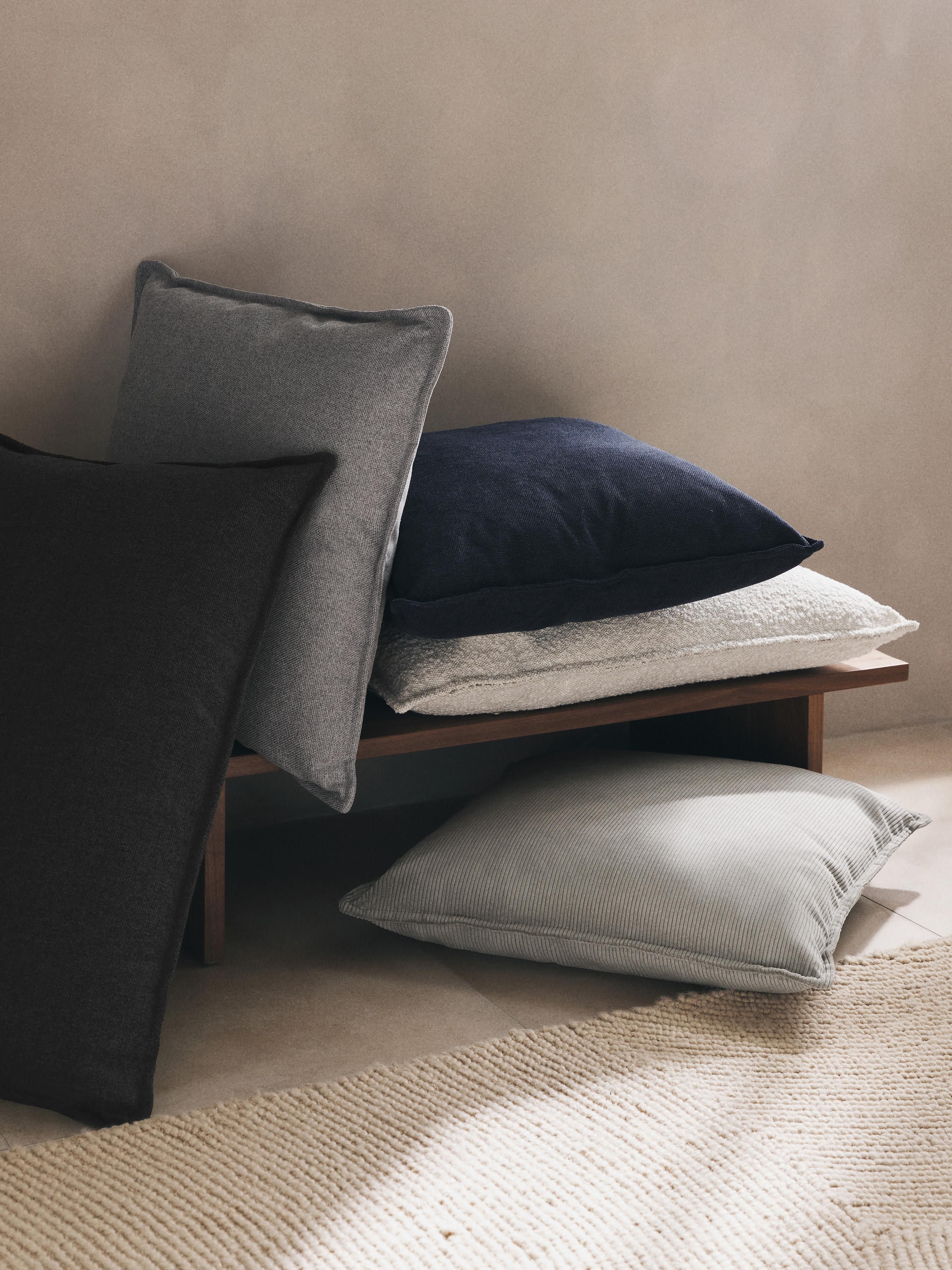 Großes Bouclé-Sofa-Kissen Lennon, 60 x 60 cm